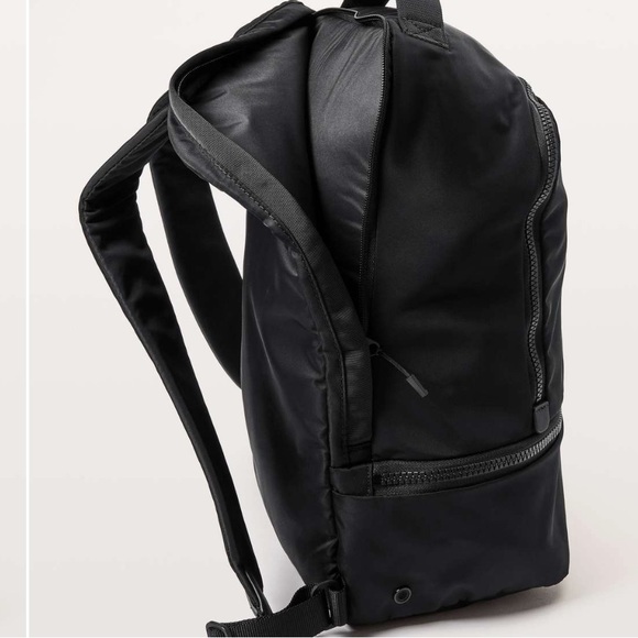 Lululemon City Adventurer Backpack II *17L - Picture 8 of 10
